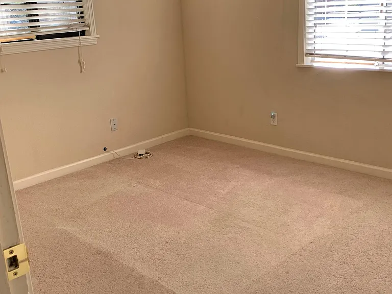 4386 Gina St — Photo 32