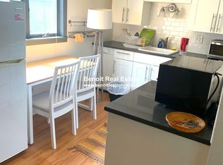 8 Rockwell St #2, Cambridge, MA 02139