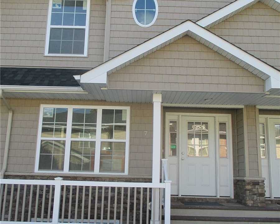 1st image of 723 Carman Ave APT 7