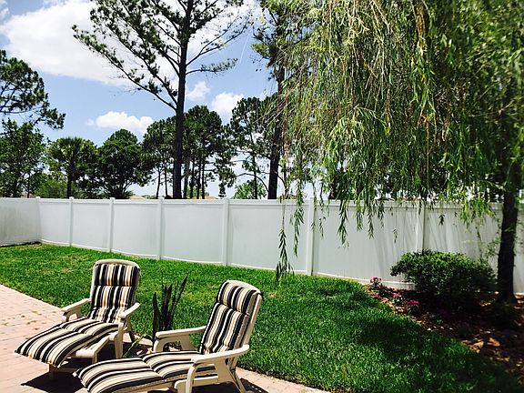 Inviting back yard!