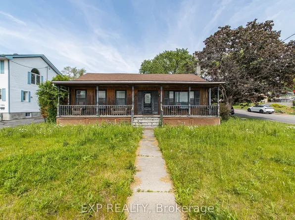 789 Blair Rd E, Ottawa, ON K1J 7M5