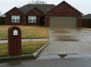 2705 Ridgeview Ct, Claremore, OK 74017