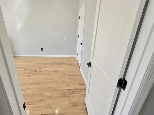 236 Fulton Ave Floor 2, Jersey City, NJ 07305