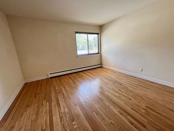 4th image of 12415 W Greenfield Ave APT 2