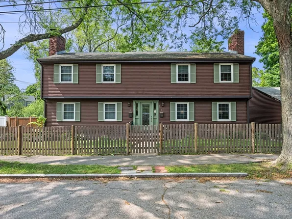39 Bartley St #2, Wakefield, MA 01880
