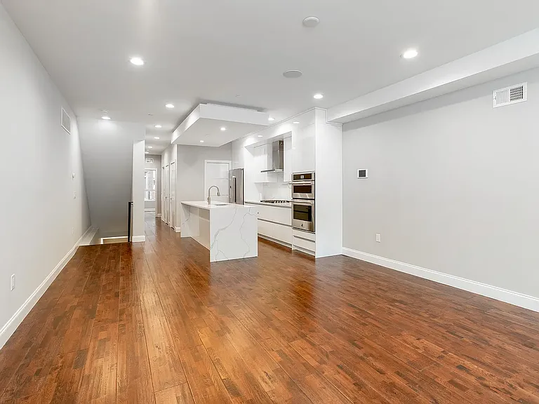 1516 Cambridge St #C — Photo 48