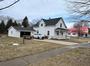 17368 4th St, Arcadia, MI 49613