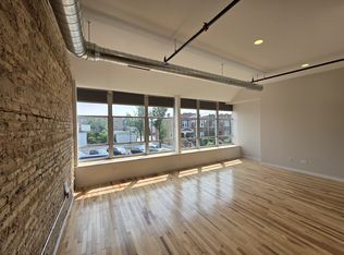 2202 S Lombard Ave #205, Berwyn, IL 60402