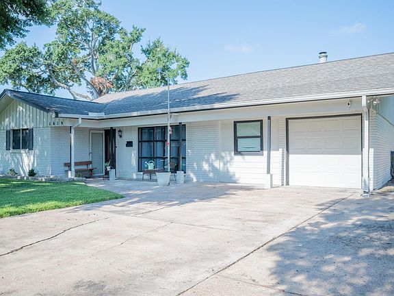 2nd image of 1619 Shadow Bend Dr