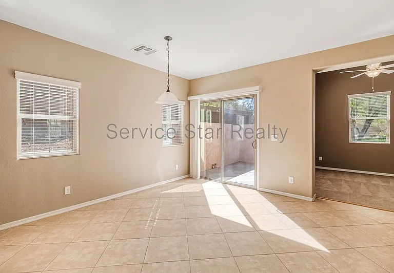 29323 N 21st Dr — Photo 4