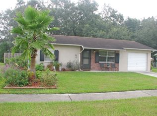 7204 Omega Ct, Zephyrhills, FL 33540