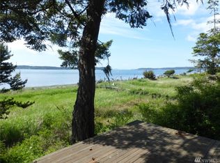 127 Peninsula Rd, Lopez Island, WA 98261