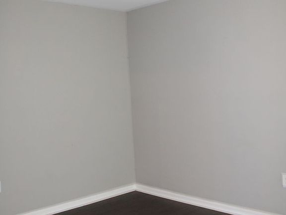 5th image of 3430 Kensington Dr S