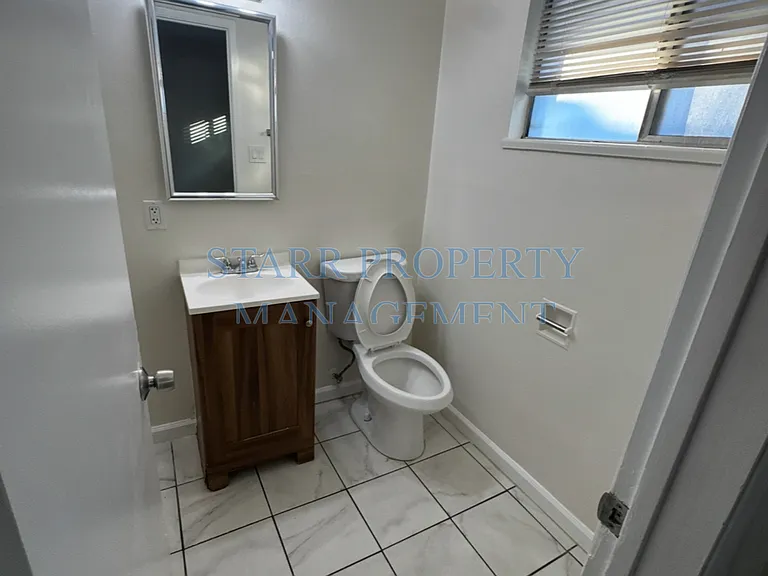 508 S School St #AG — Photo 19