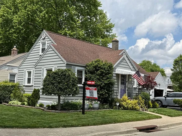 1301 Southlyn Dr, Dayton, OH 45409