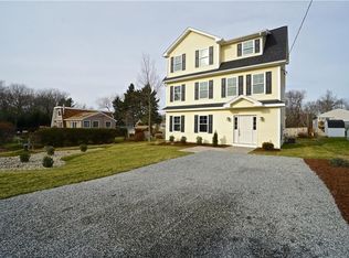 40 Stern St, Jamestown, RI 02835