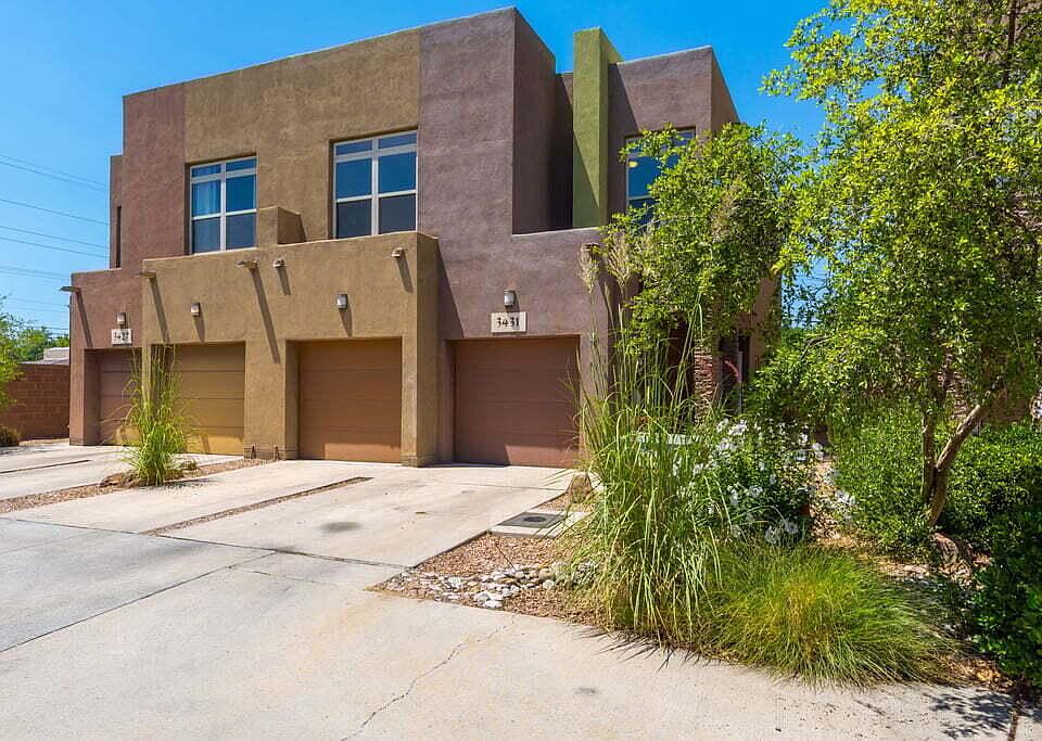 1st image of 3431 Del Agua Ct NE