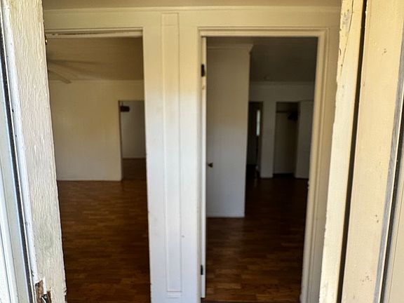 4th image of 410 S Cansler St