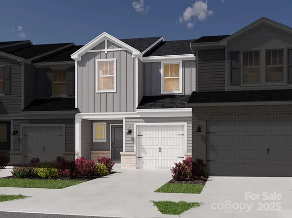 4325 Summit Woods Dr, Charlotte, NC 28216