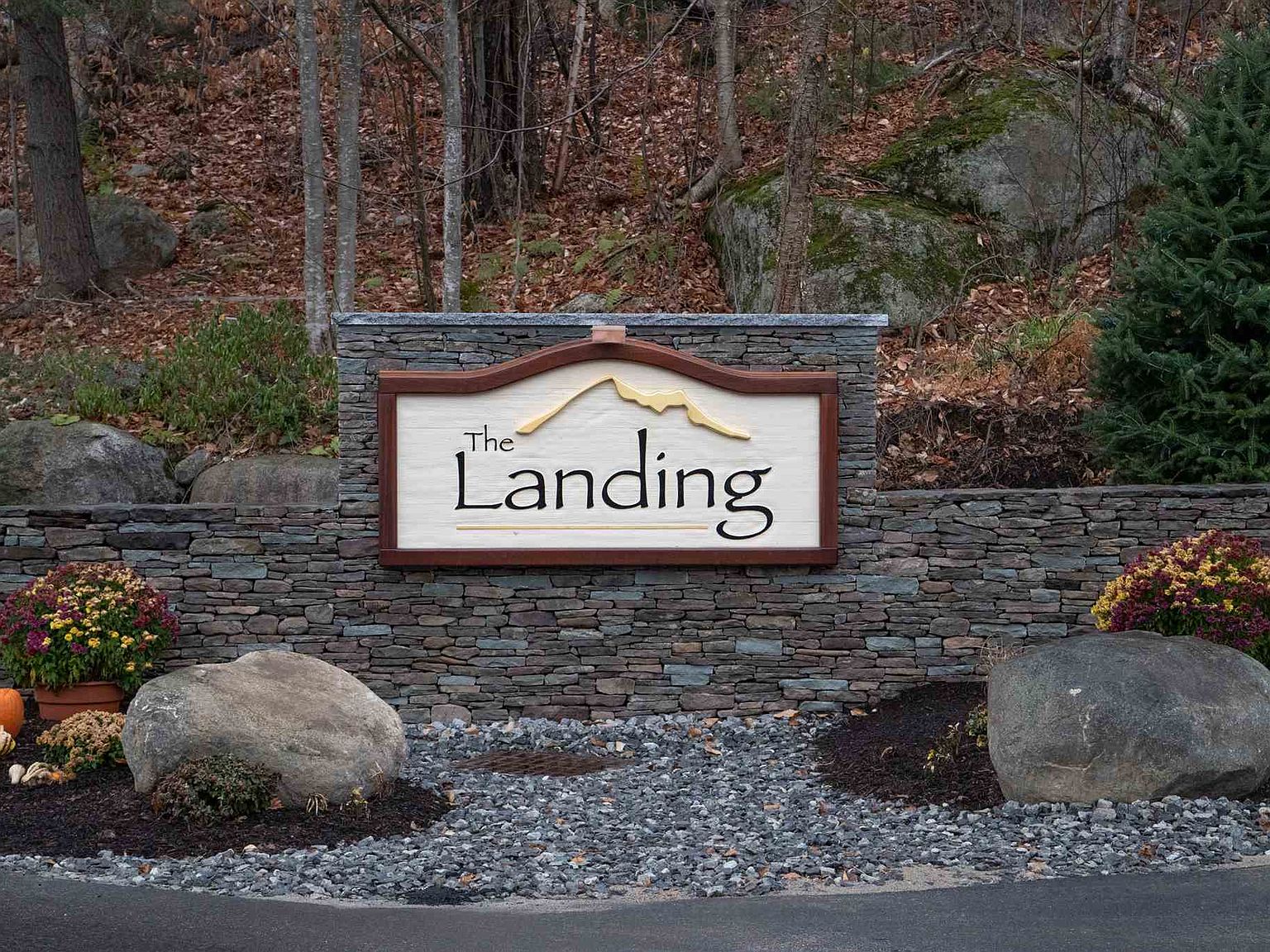 6 Buck Road, Lincoln, NH 03251 | Zillow