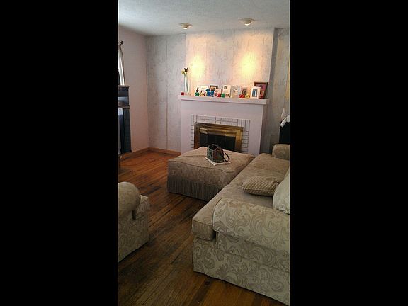 3rd image of 4140 Brenton Dr