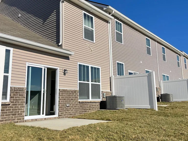 465 Alcott Way — Photo 19