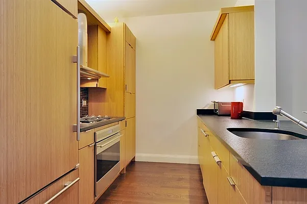 Rented by Compass | media 25