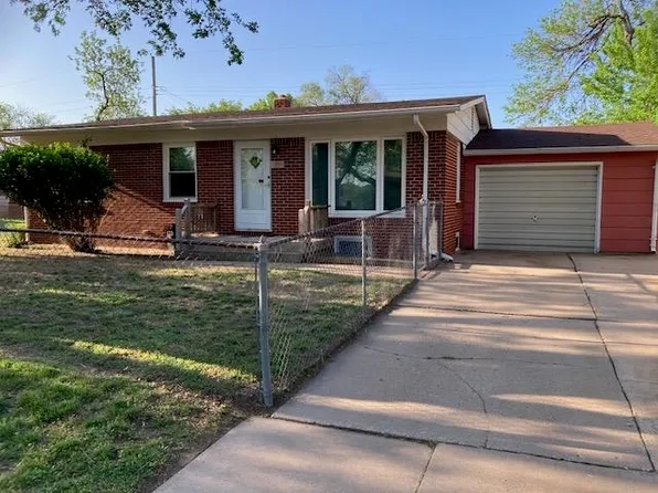 1301 W Brady St, Wichita, KS 67204