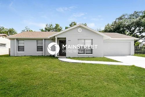 5695 Oak Hill Manor Dr Photo 1