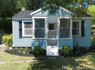 1313 Matilda St NE, Grand Rapids, MI 49503