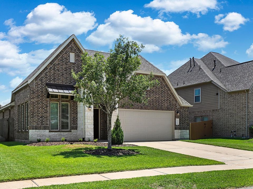 1st image of 23418 Bracino Lake Dr