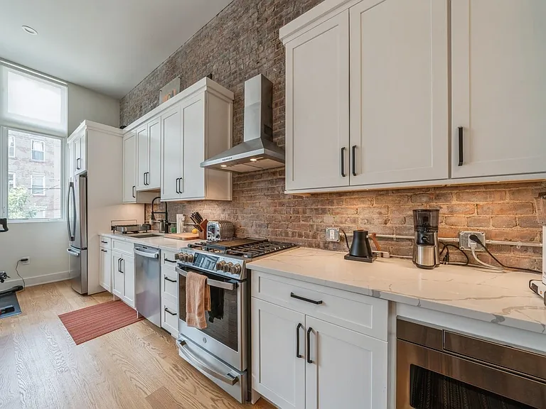 520 Palisade Ave #405 — Photo 2