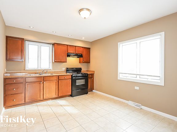 5th image of 355 N Westmore Ave
