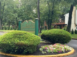 20 Wexford Dr, North Wales, PA 19454