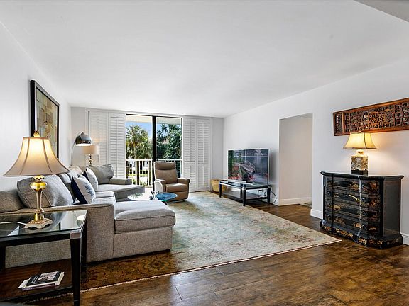 2nd image of 2860 S Ocean Boulevard #214