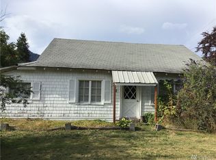 302 Temple Ave, Morton, WA 98356