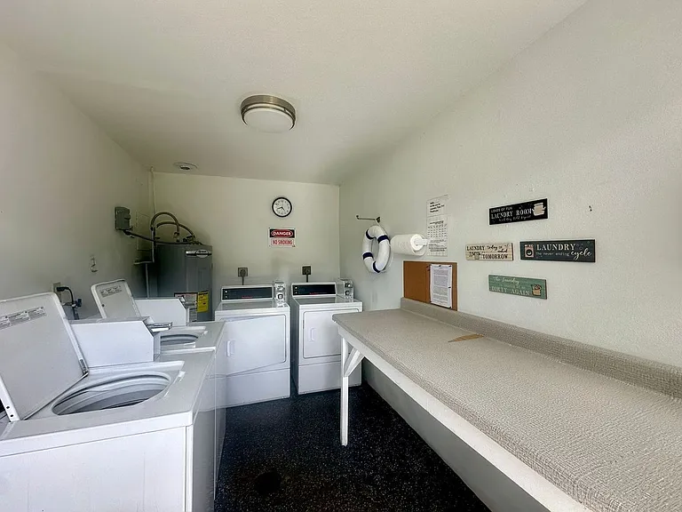 2170 NE 51st Ct #B25 — Photo 17