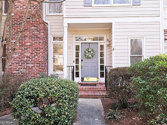2nd image of 128 River Ridge Ln