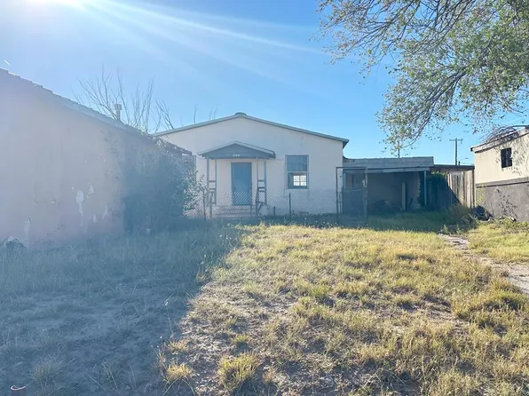 1102 E 6th St, Big Spring, TX 79720