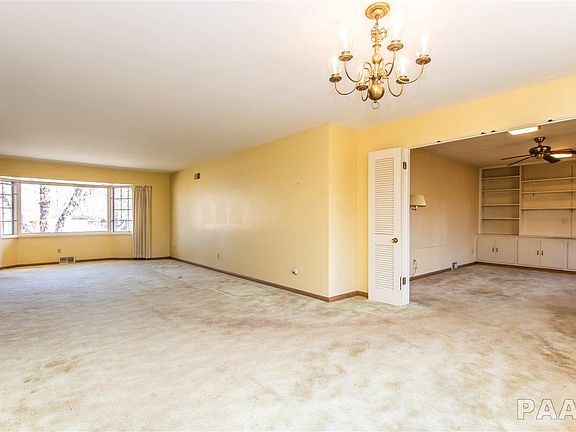 4th image of 4725 N Idlewood Ct