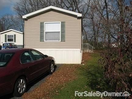 Shed
						:
						8' x 10' with double doors
