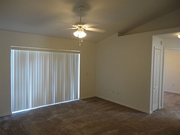 4th image of 13043 Bridleford Dr