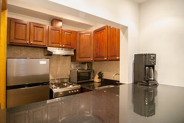 Rented by WAM Partners - William Moses Co. | media 41