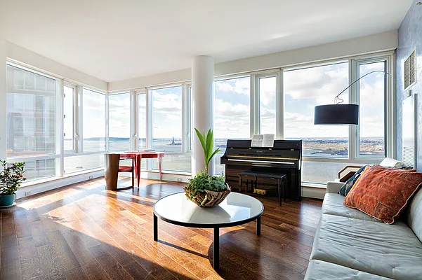 Sold by Compass | media 3