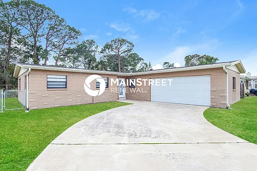 1021 Coronado Dr Photo 1