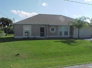 1338 Heberling St NW, Palm Bay, FL 32907
