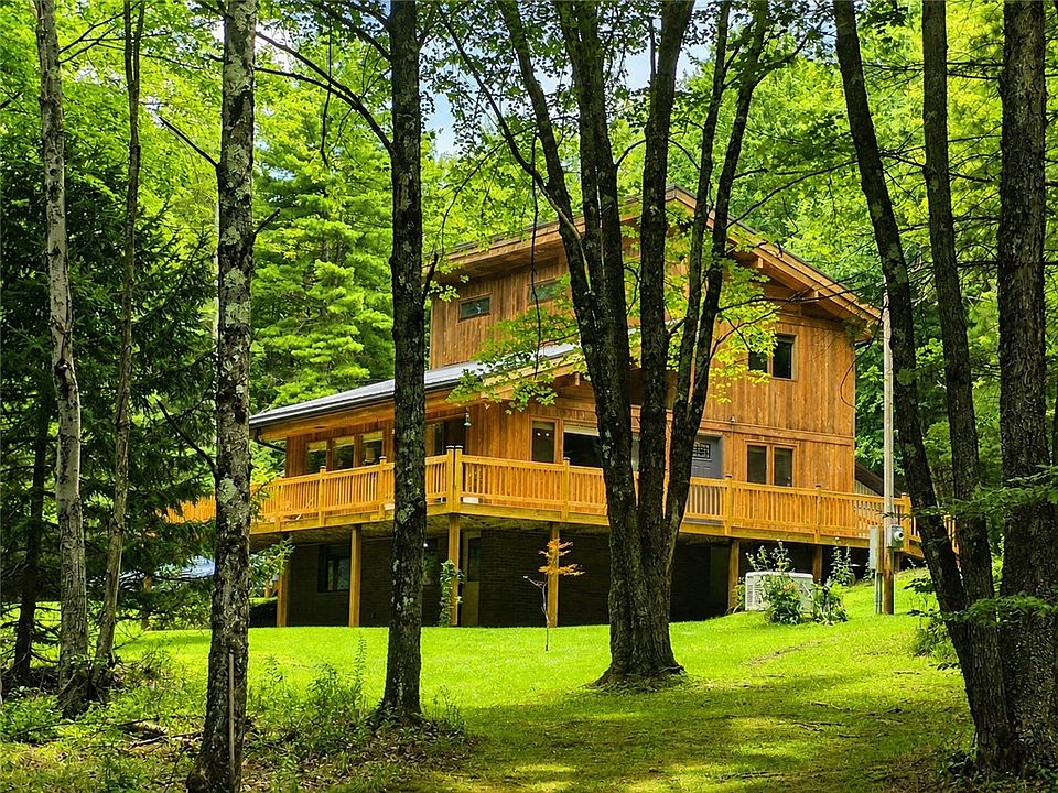 1st image of 593 Blakesley Nurse Hollow Rd