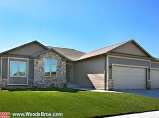 2811 Forest Ave, Lincoln, NE 68516