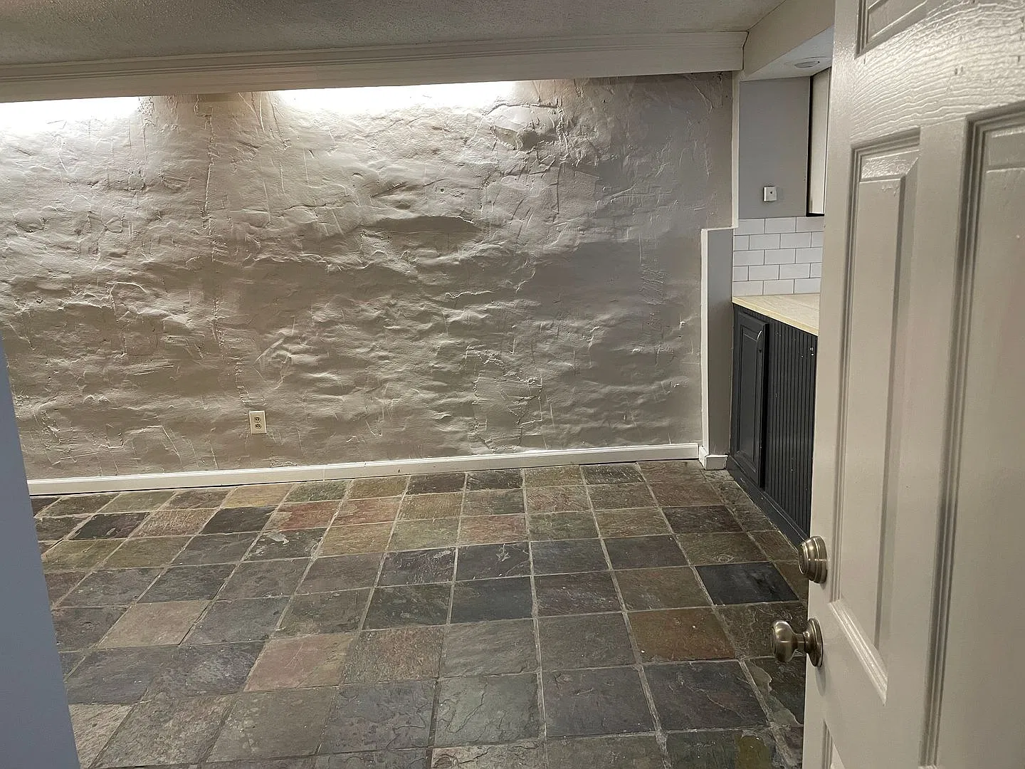 3830 Warwick Blvd. Basement — Photo 3