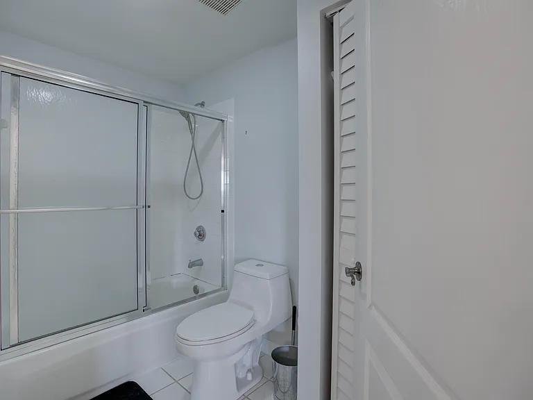 100 Uno Lago Dr #402 — Photo 24